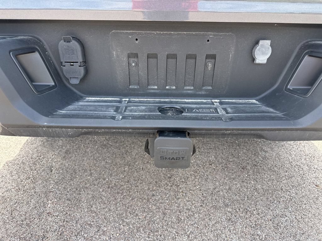 Used 2019 Ford Ranger XLT w/ Equipment Group 301A Mid AWD/4WD image 11