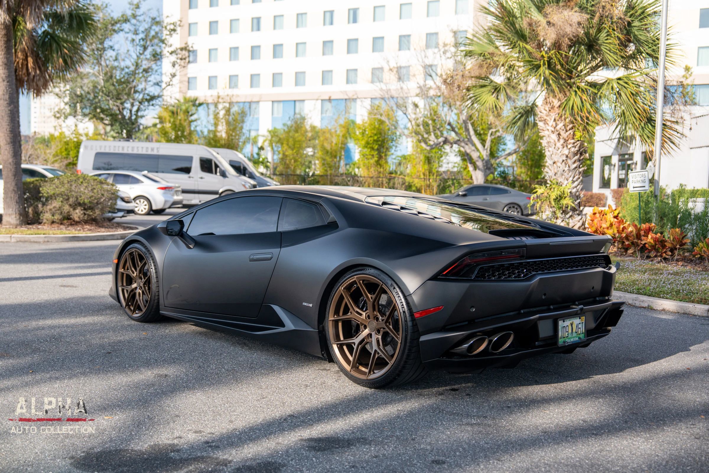 Used 2015 Lamborghini Huracan LP 610-4 image 6