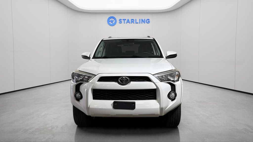 Used 2015 Toyota 4Runner SR5 AWD/4WD image 15