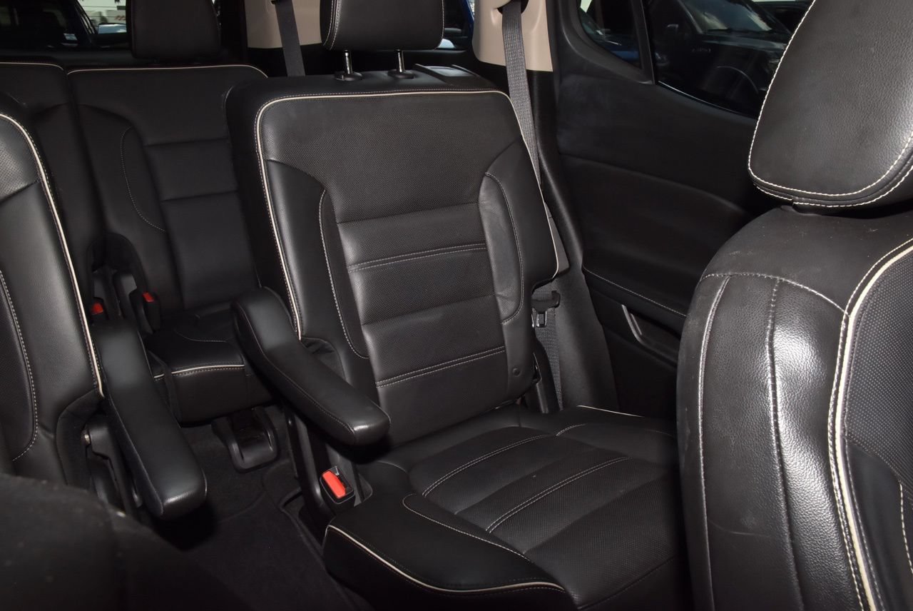 Used 2018 GMC Acadia Denali w/ Technology Package FWD image 22