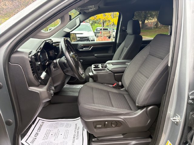 Used 2023 Chevrolet Silverado 1500 LT Trail Boss w/ Protection Package AWD/4WD image 9