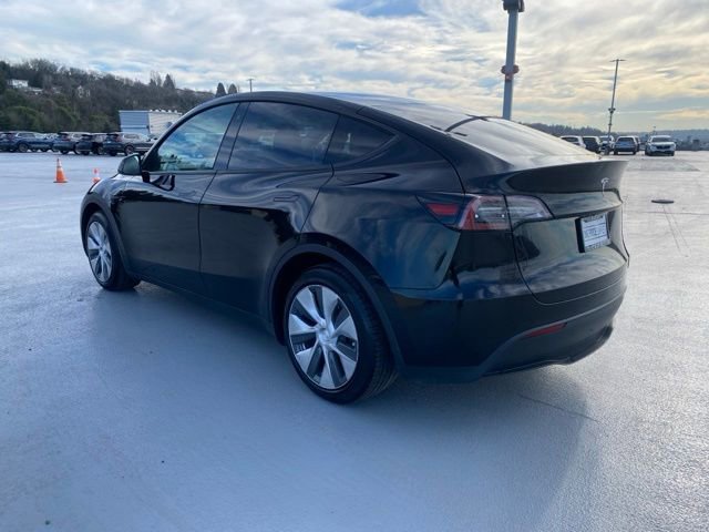 Used 2020 Tesla Model Y Long Range image 6