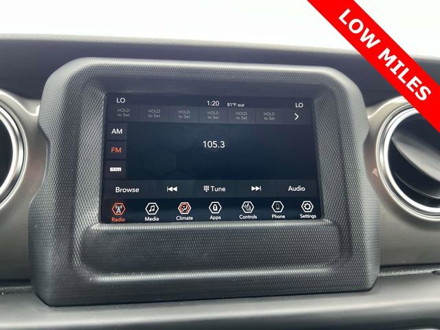 Used 2021 Jeep Gladiator Overland w/ Cold Weather Group image 27