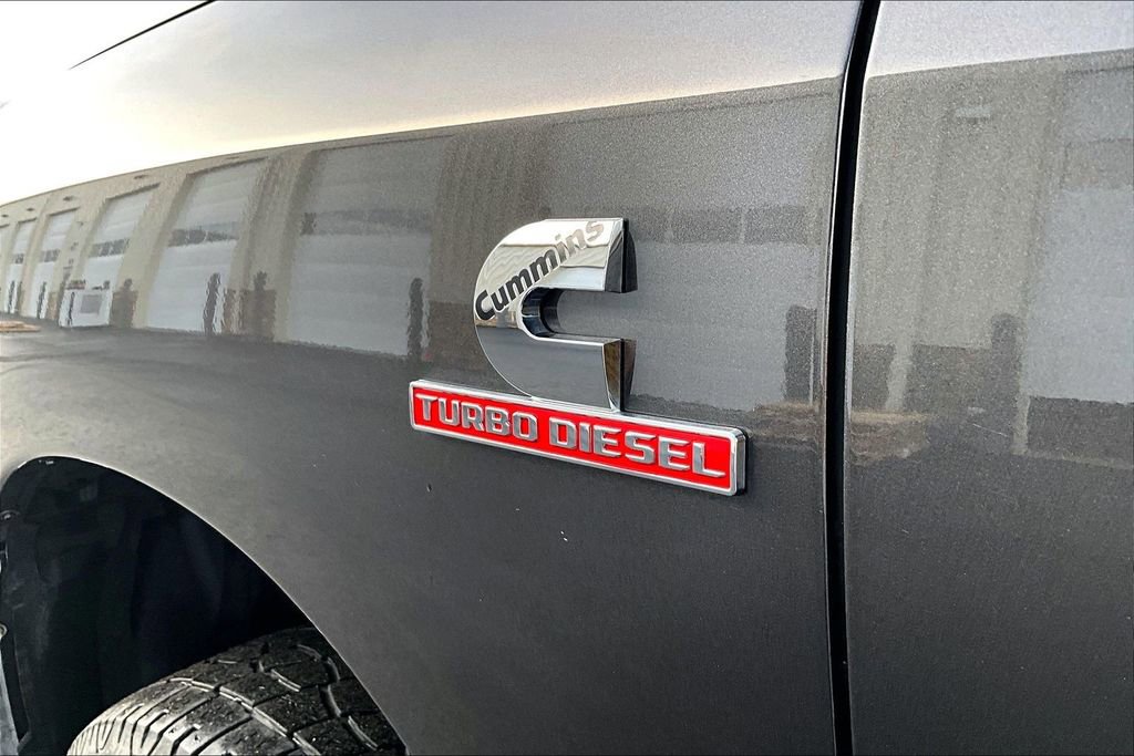 Used 2024 RAM 3500 Big Horn image 8