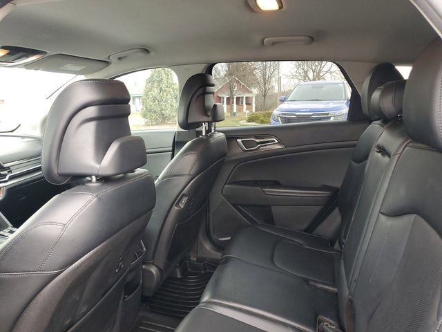 Certified 2023 Kia Sportage EX image 8