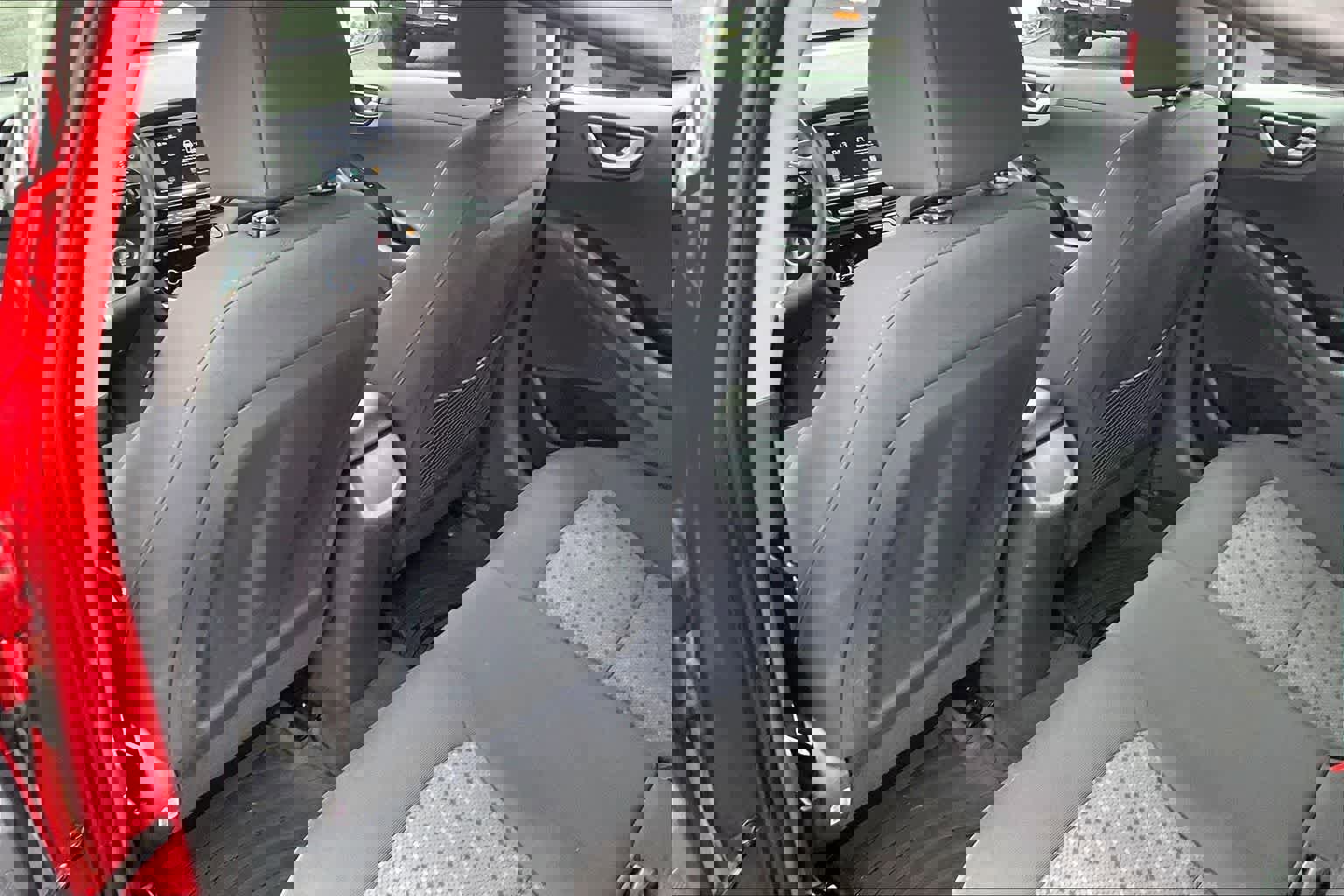 Used 2019 Hyundai Ioniq SEL image 12