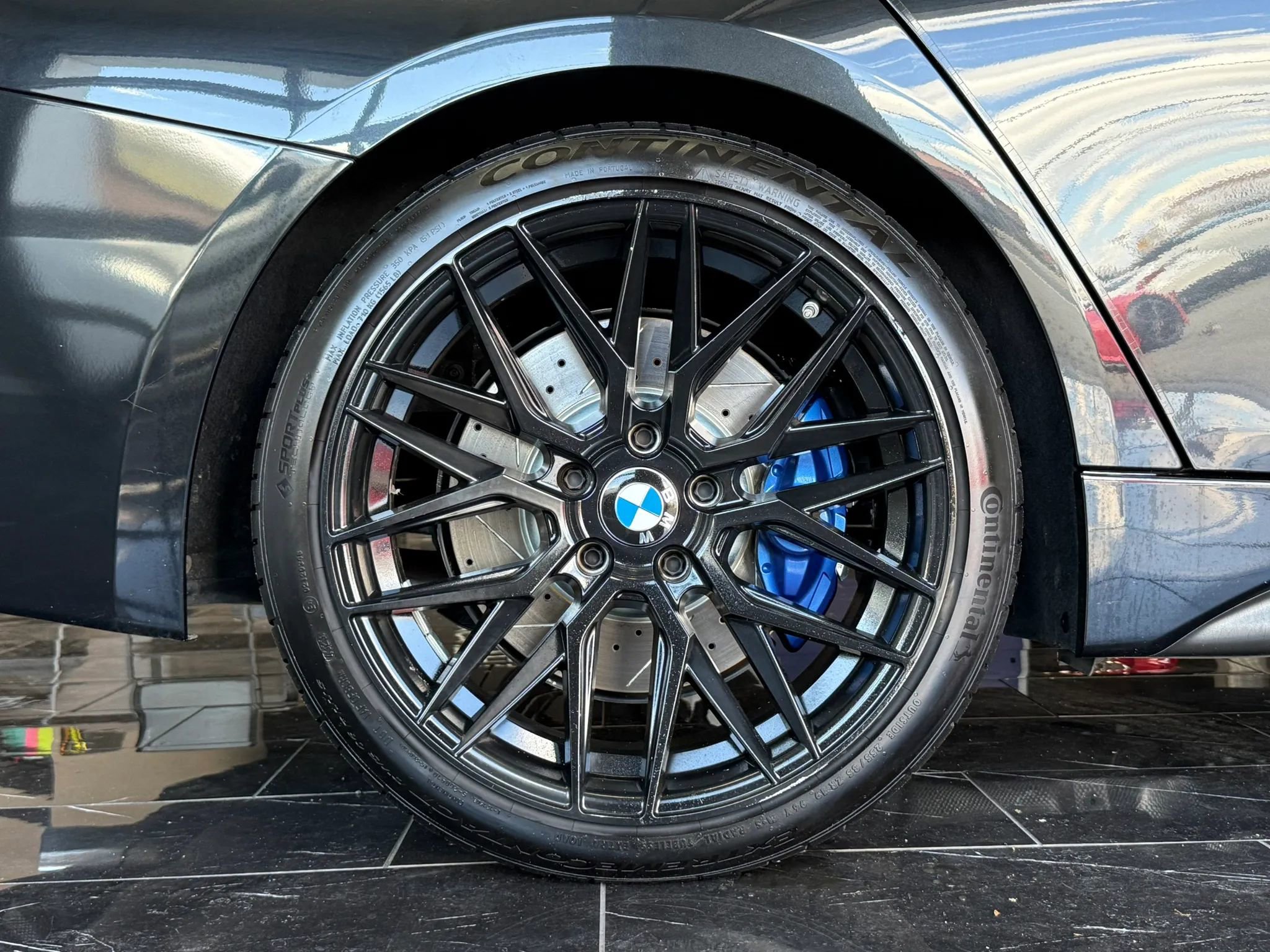 Used 2018 BMW 340i Sedan w/ Track Handling Package image 31