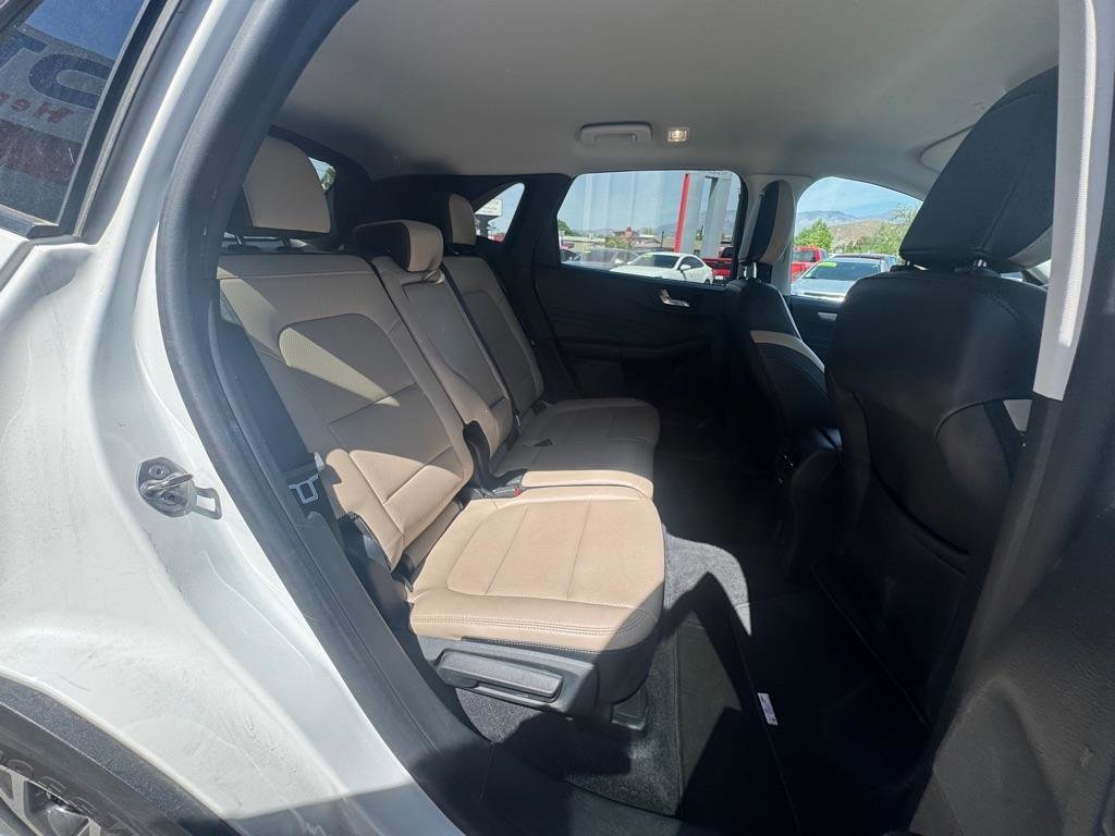 Used 2021 Ford Escape SEL image 12