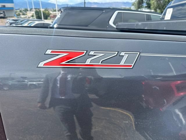 Used 2017 Chevrolet Colorado Z71 AWD/4WD image 11