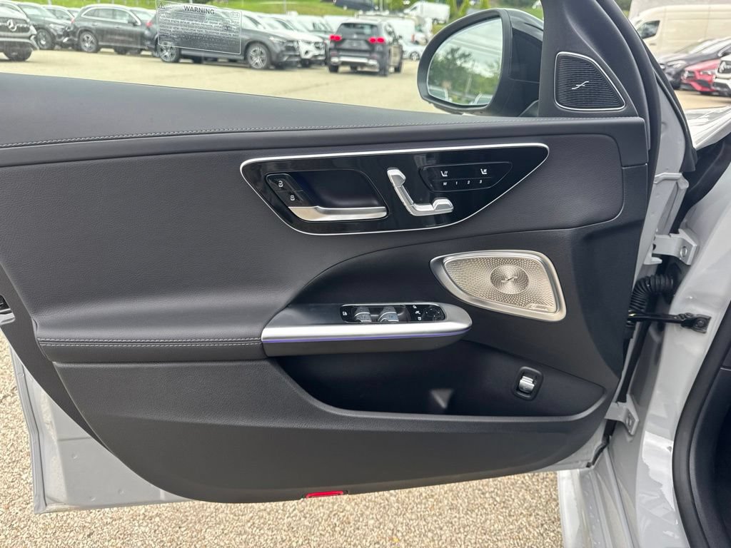New 2026 Mercedes-Benz C 300 4MATIC Sedan image 10