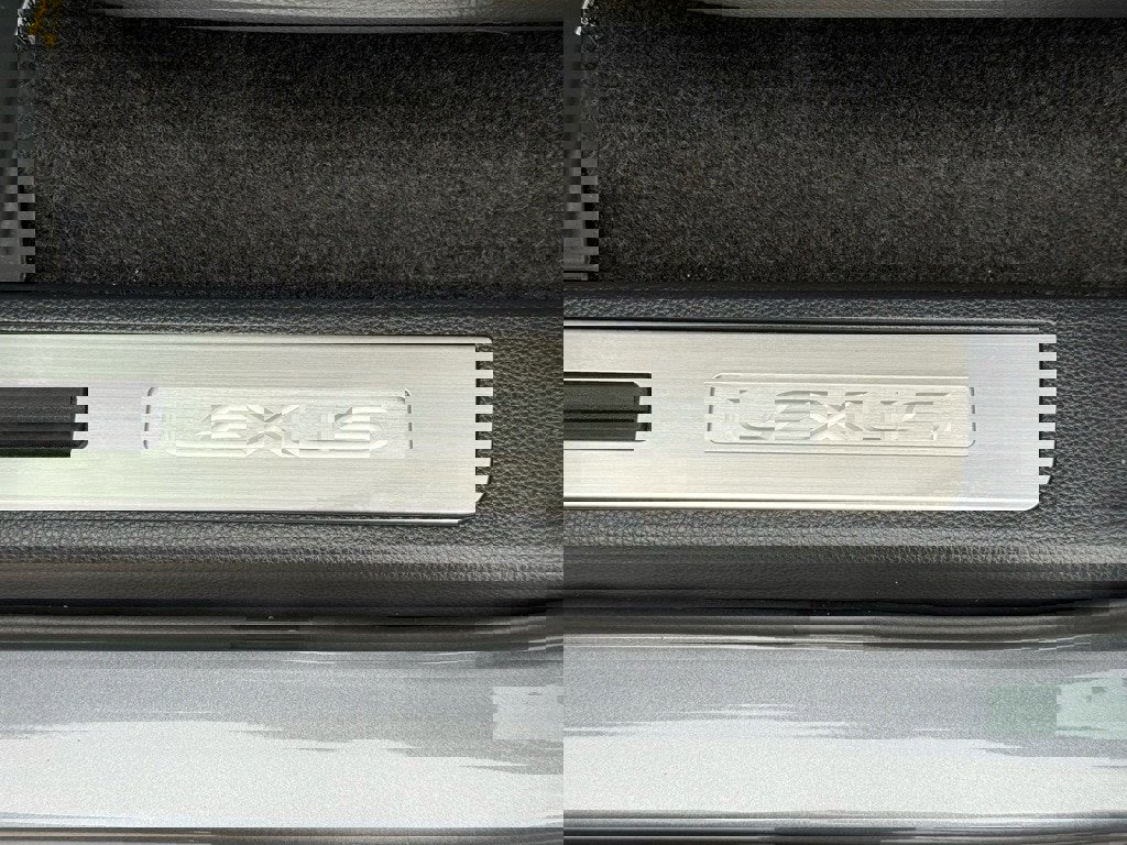 Used 2025 Lexus GX 550 w/ Accessory Package (2T) image 20