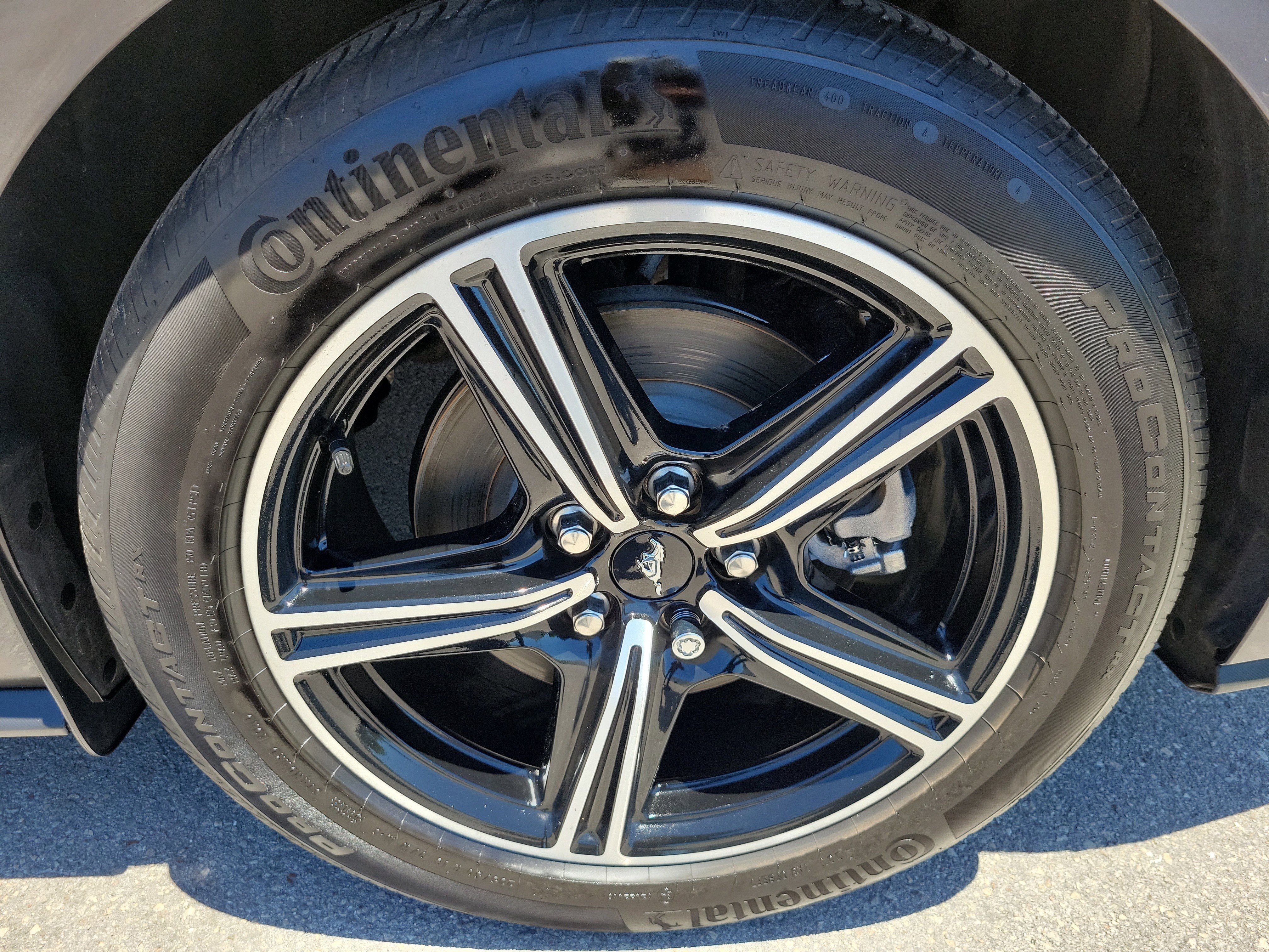 Certified 2024 Ford Mustang Coupe RWD image 9