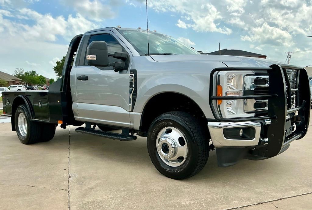 Used 2023 Ford F350 XLT w/ 360-Degree Camera Package image 8