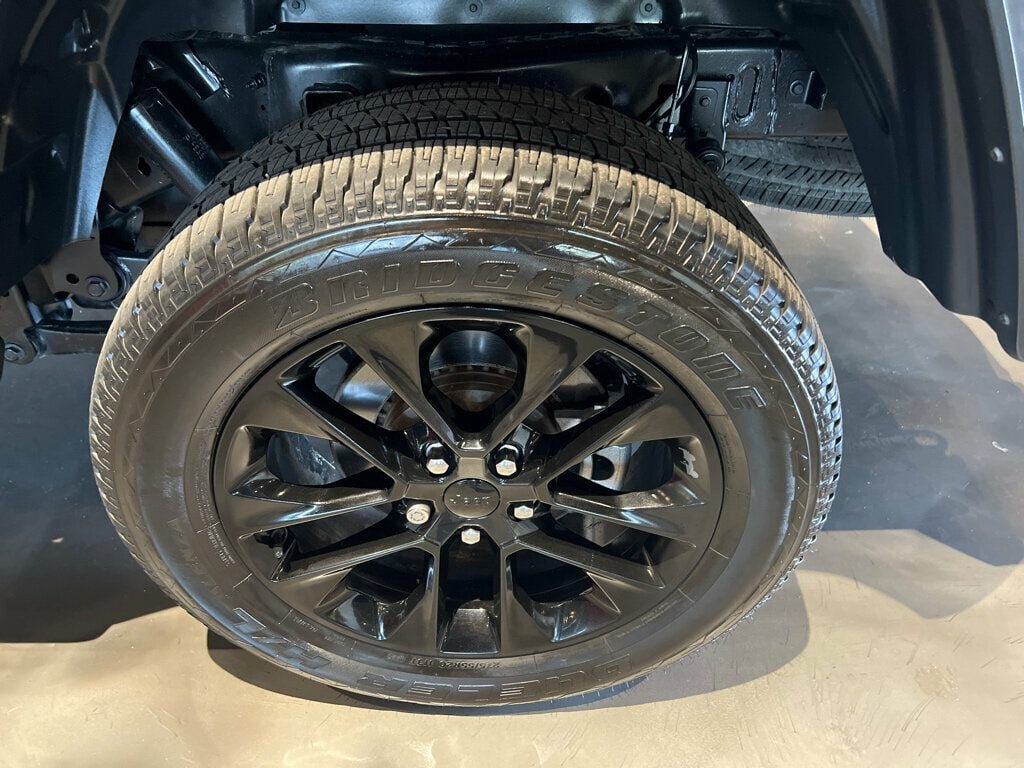 Used 2021 Jeep Gladiator Overland AWD/4WD image 23