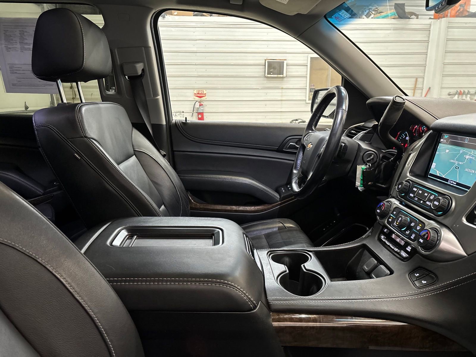 Used 2020 Chevrolet Tahoe LT image 32