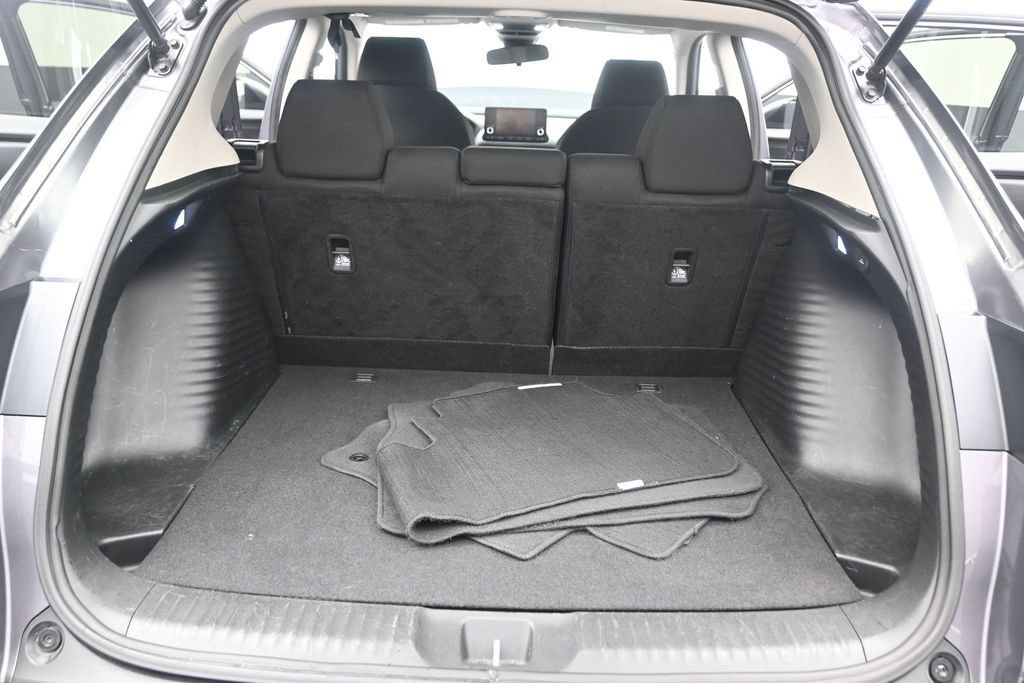 Used 2024 Honda HR-V LX image 18