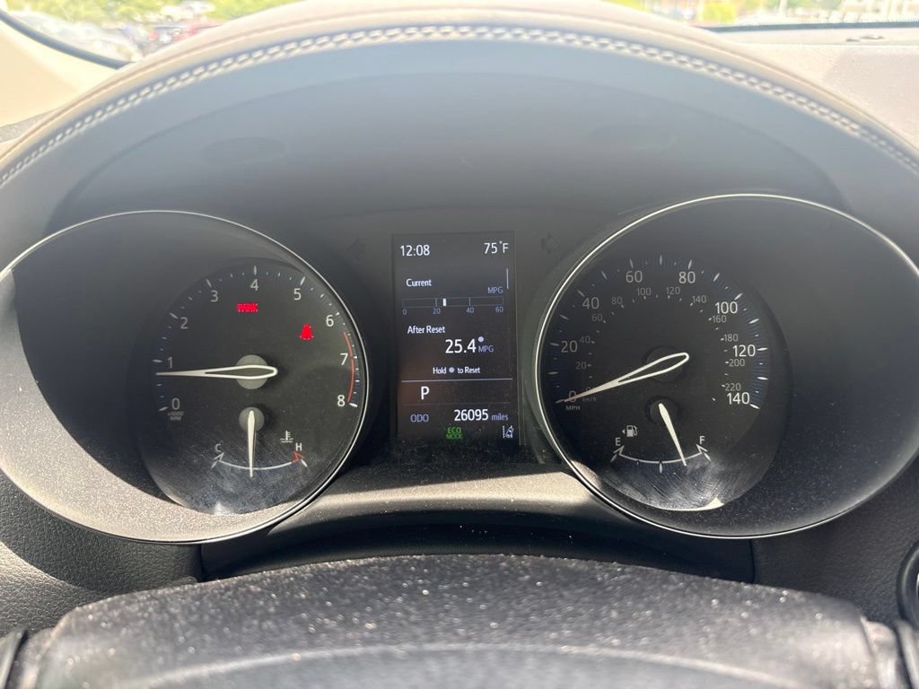 Used 2020 Toyota C-HR Limited FWD image 17