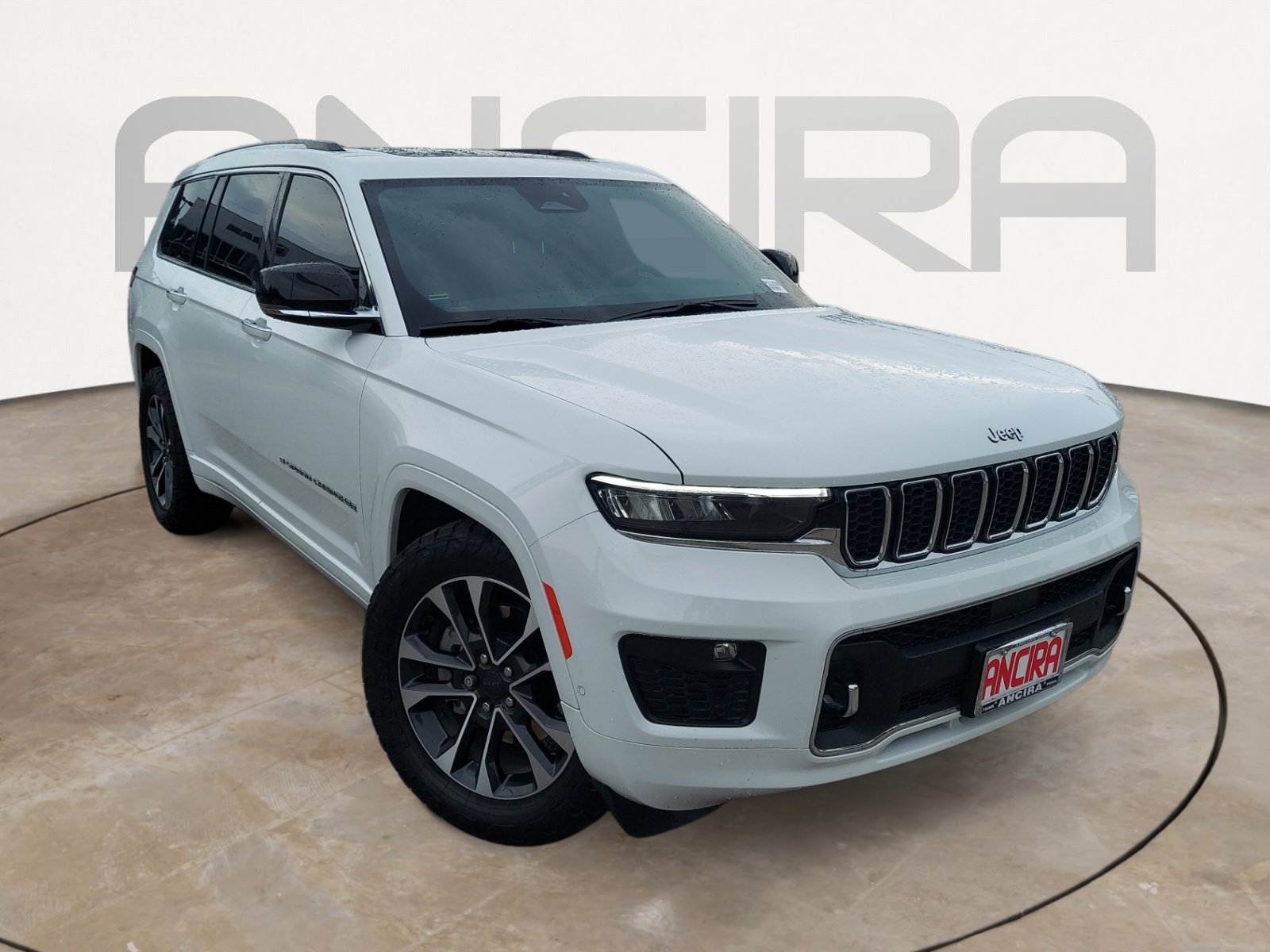 Used 2023 Jeep Grand Cherokee L Overland AWD/4WD image 4