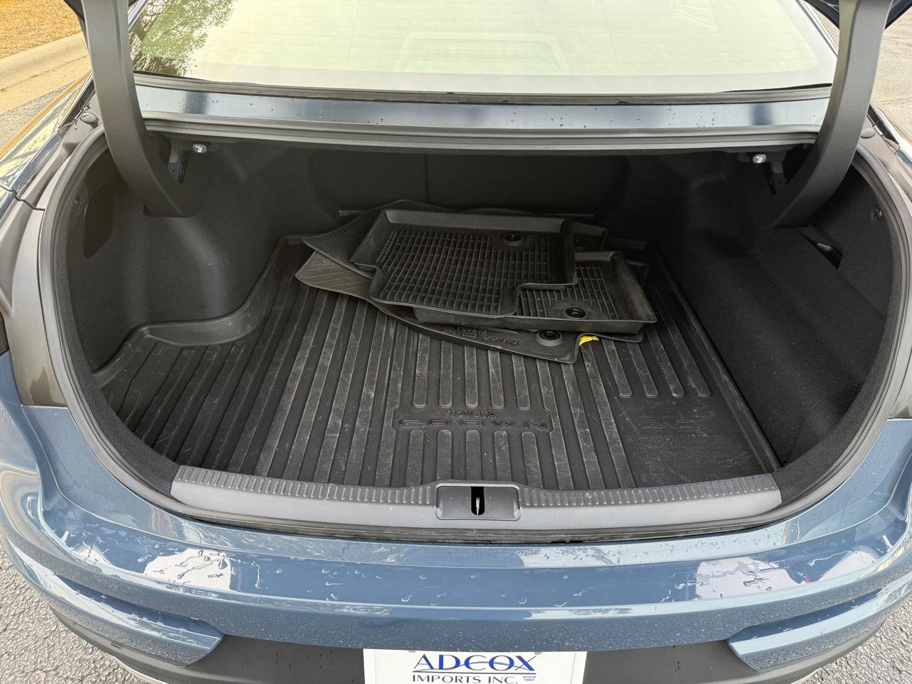 Used 2025 Toyota Crown XLE AWD/4WD image 35