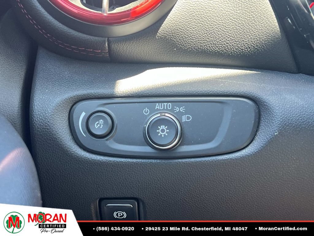 Used 2019 Chevrolet Blazer RS FWD image 27