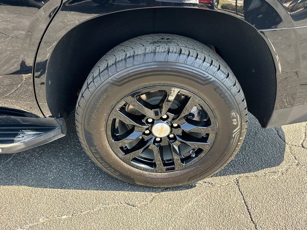 Used 2024 Chevrolet Tahoe LT AWD/4WD image 21