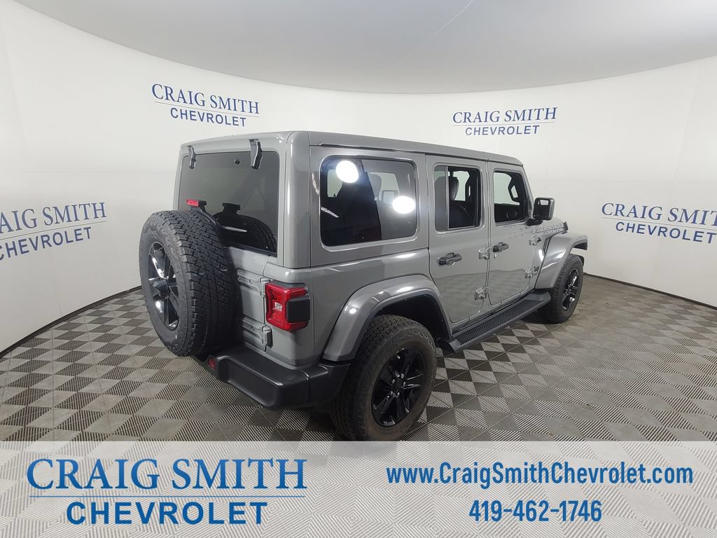 Used 2022 Jeep Wrangler Unlimited Sahara AWD/4WD image 7