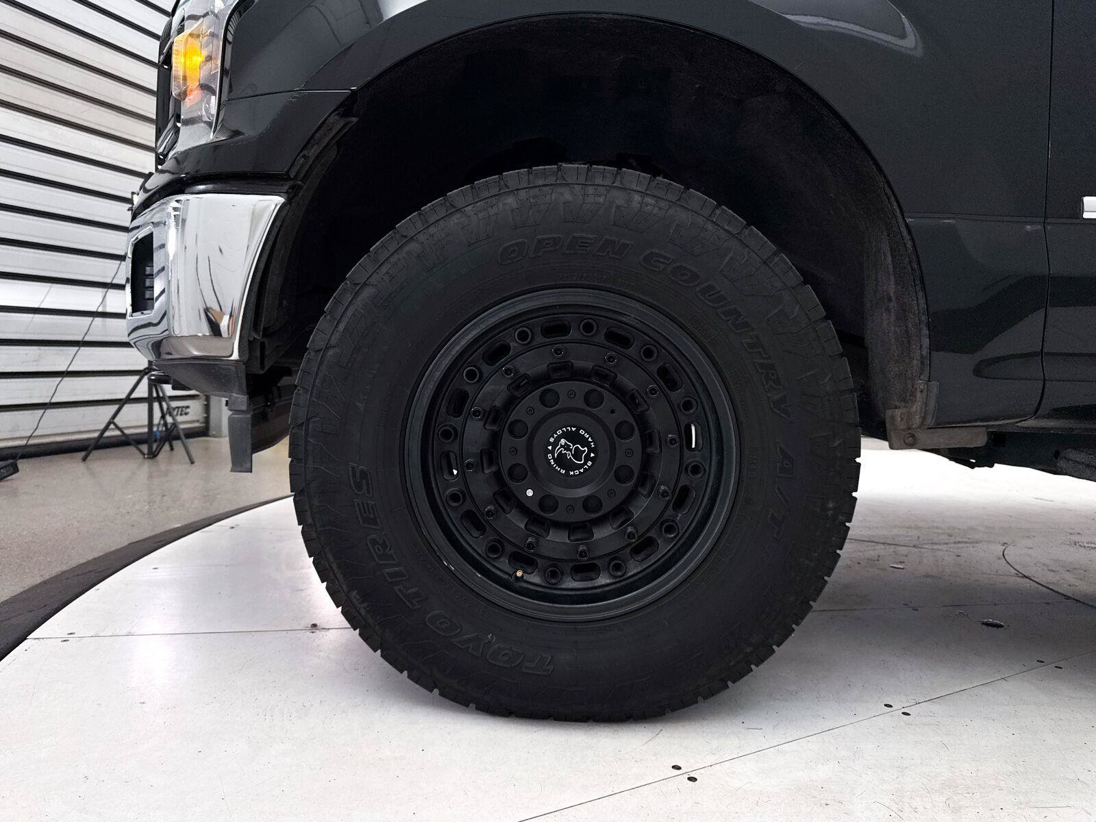 Used 2020 Ford F150 XLT w/ Equipment Group 301A Mid AWD/4WD image 4