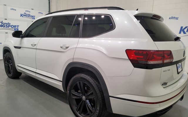 Used 2022 Volkswagen Atlas SEL R-Line image 6