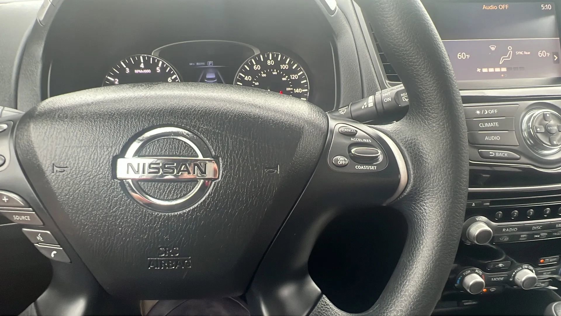 Used 2019 Nissan Pathfinder S image 16