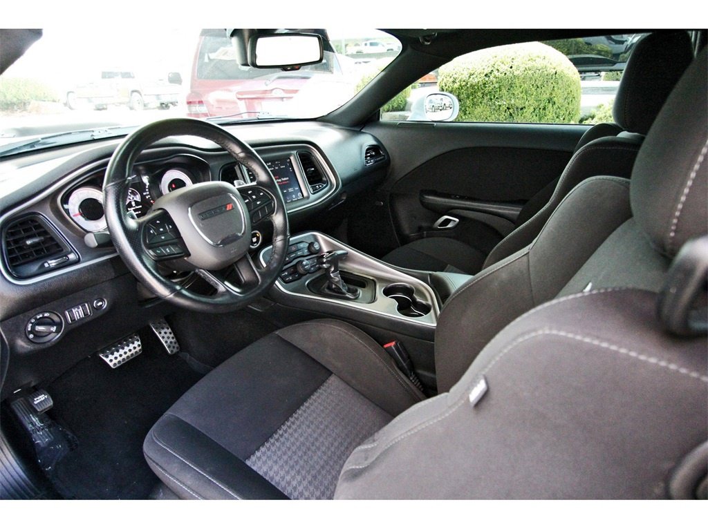 Used 2022 Dodge Challenger R/T Scat Pack w/ Shaker Package image 11