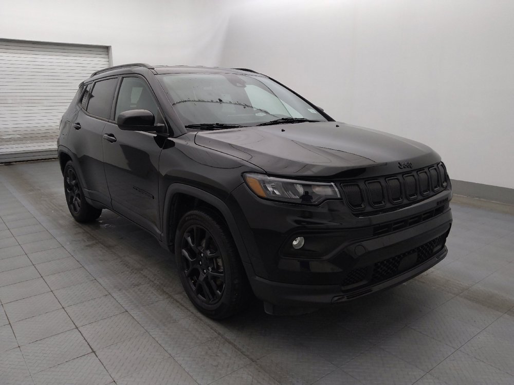 Used 2022 Jeep Compass Latitude FWD image 13