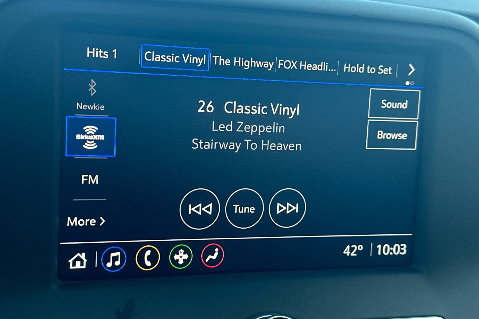 Used 2023 Chevrolet Camaro LT image 26