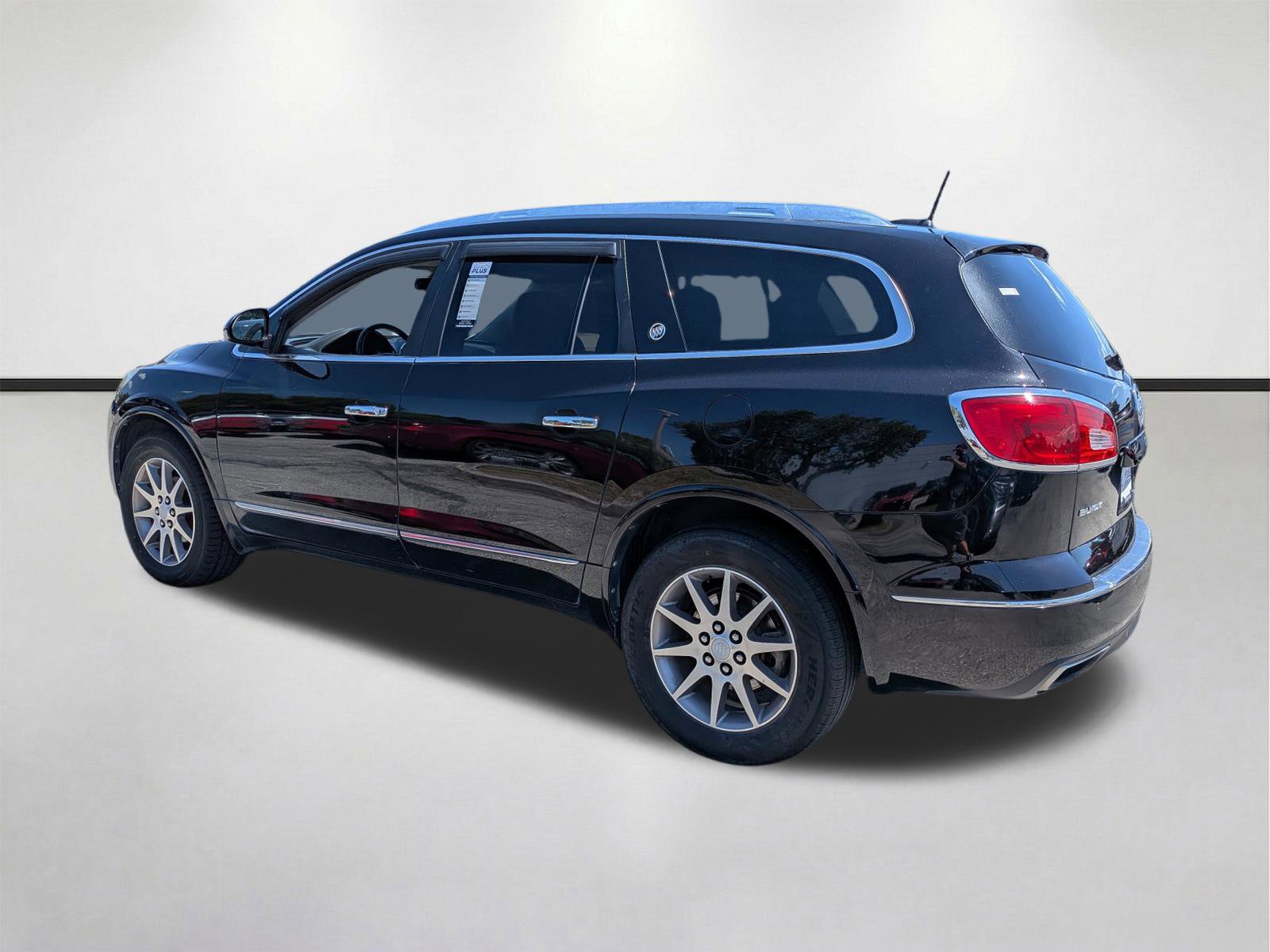 Used 2016 Buick Enclave Leather w/ Trailering Package FWD image 6