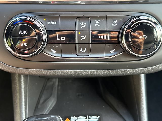 Used 2025 Buick Envista Preferred w/ Convenience I Package FWD image 29
