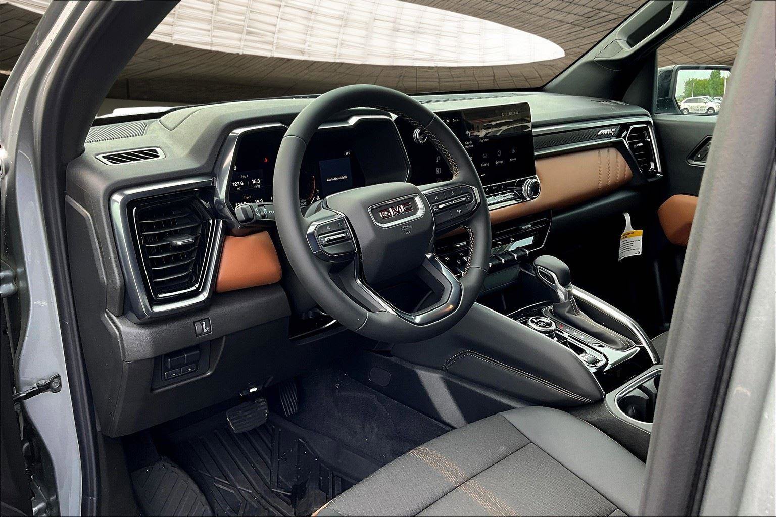 New 2025 GMC Canyon AT4 w/ Nightfall Edition image 7