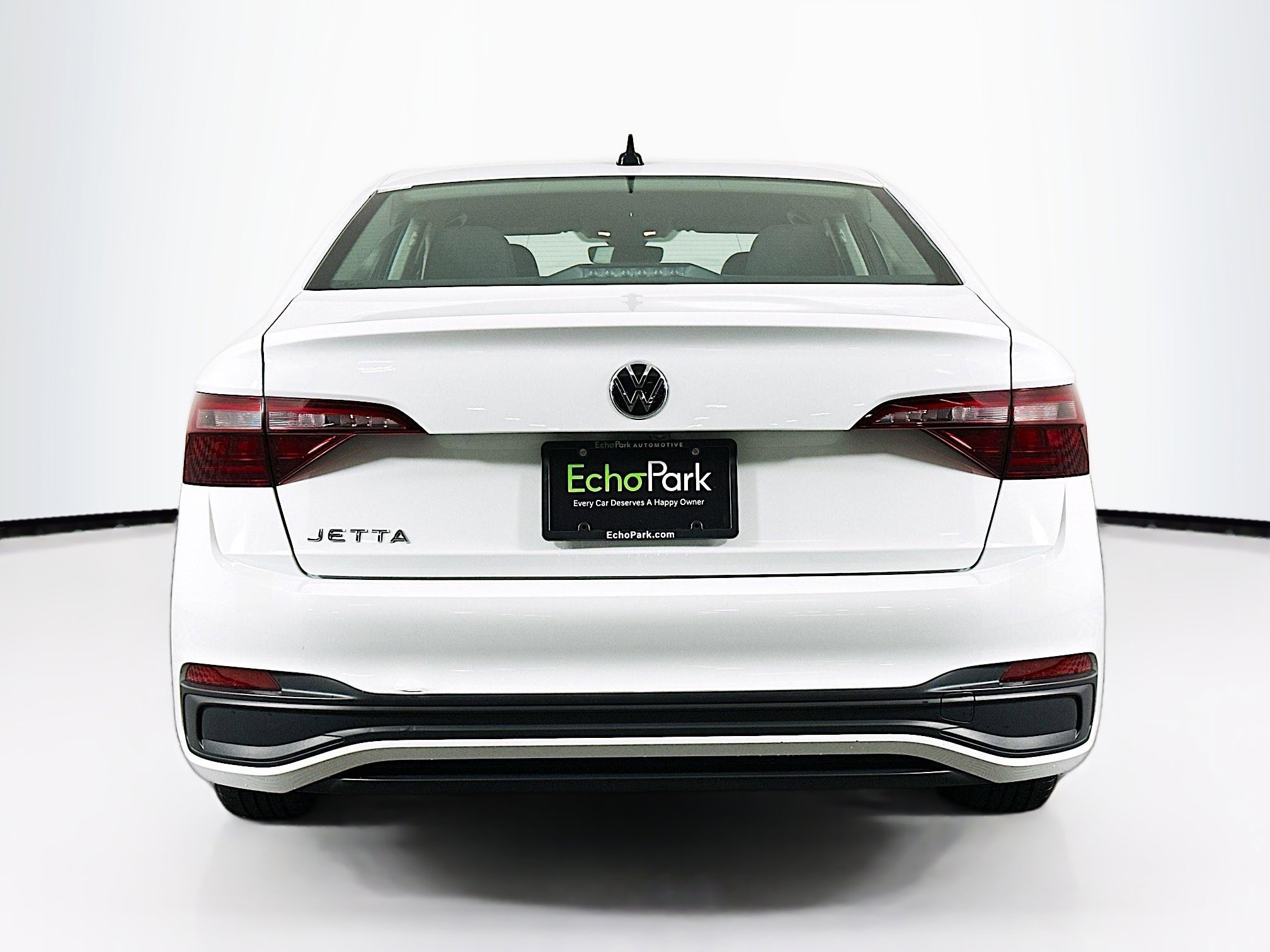 Used 2024 Volkswagen Jetta S image 7