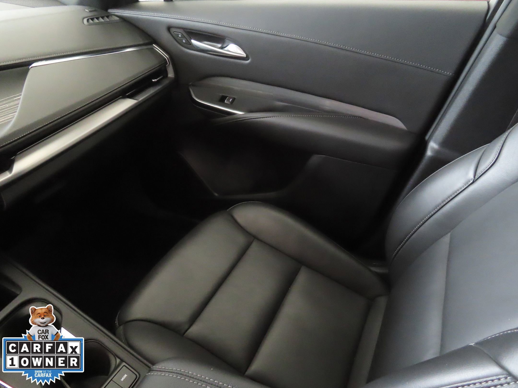 Used 2025 Cadillac XT4 Premium Luxury FWD image 21