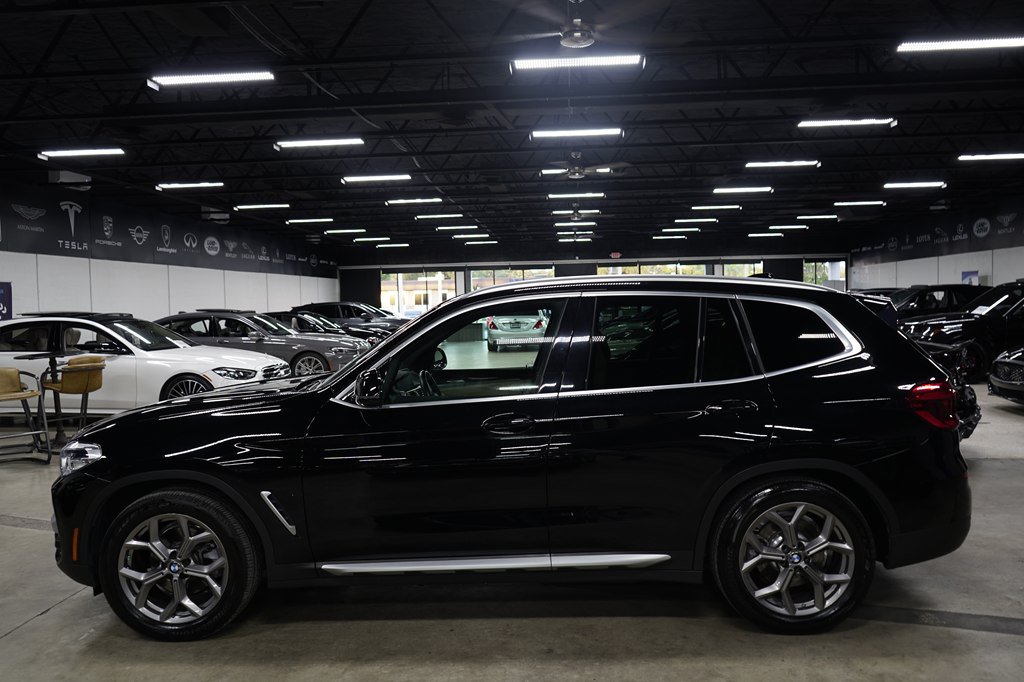 Used 2021 BMW X3 xDrive30i w/ Premium Package AWD/4WD image 2