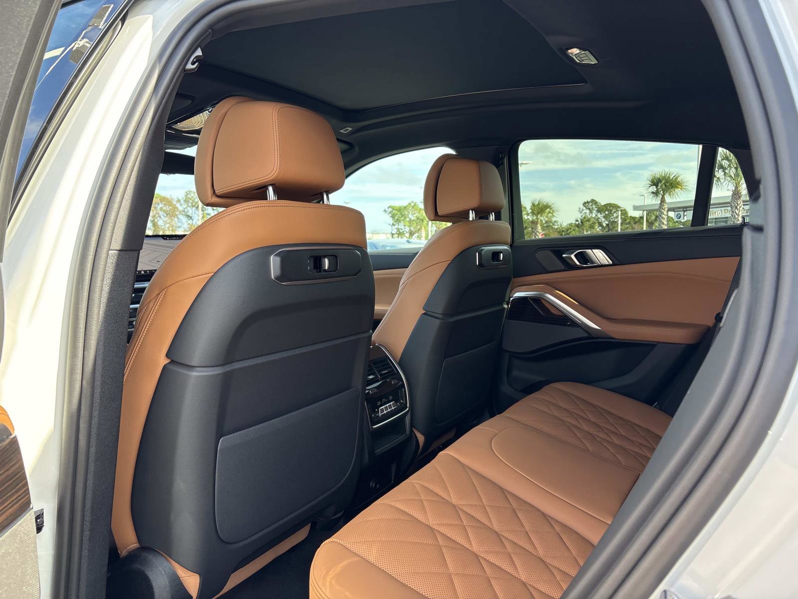 New 2026 BMW X6 xDrive40i image 16