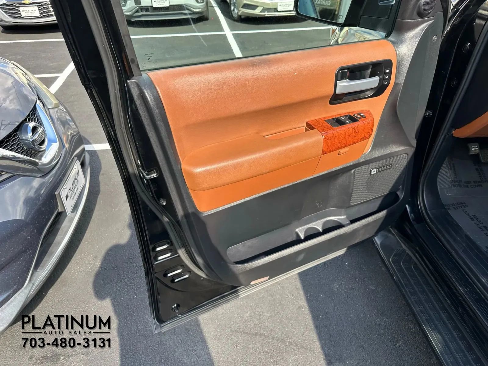 Used 2020 Toyota Sequoia Platinum image 18