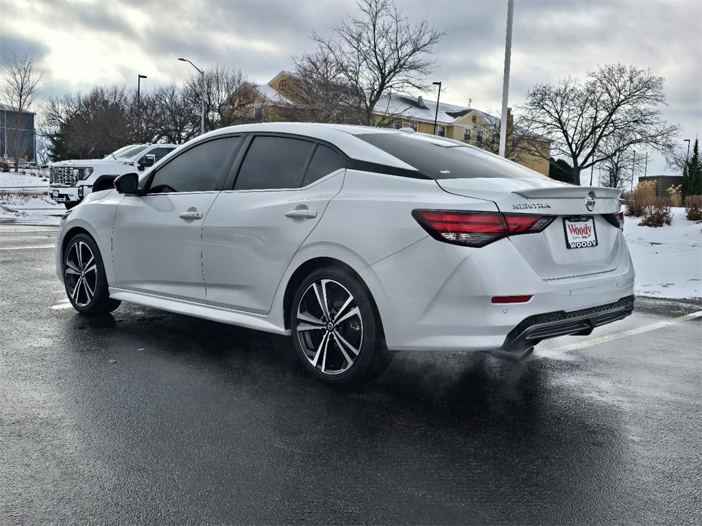 Used 2023 Nissan Sentra SR w/ SR Premium Package image 6