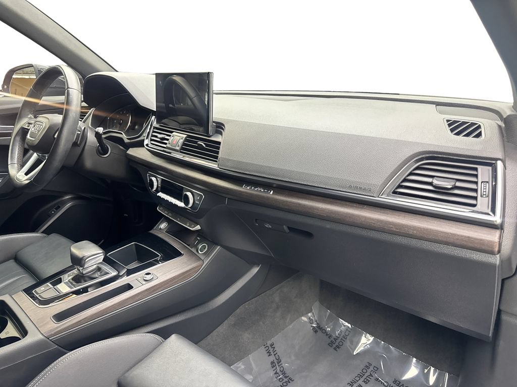 Used 2023 Audi Q5 2.0T Premium AWD/4WD image 54