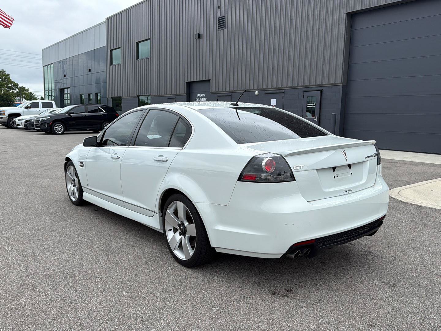 Used 2009 Pontiac G8 GT w/ Premium Package RWD image 5