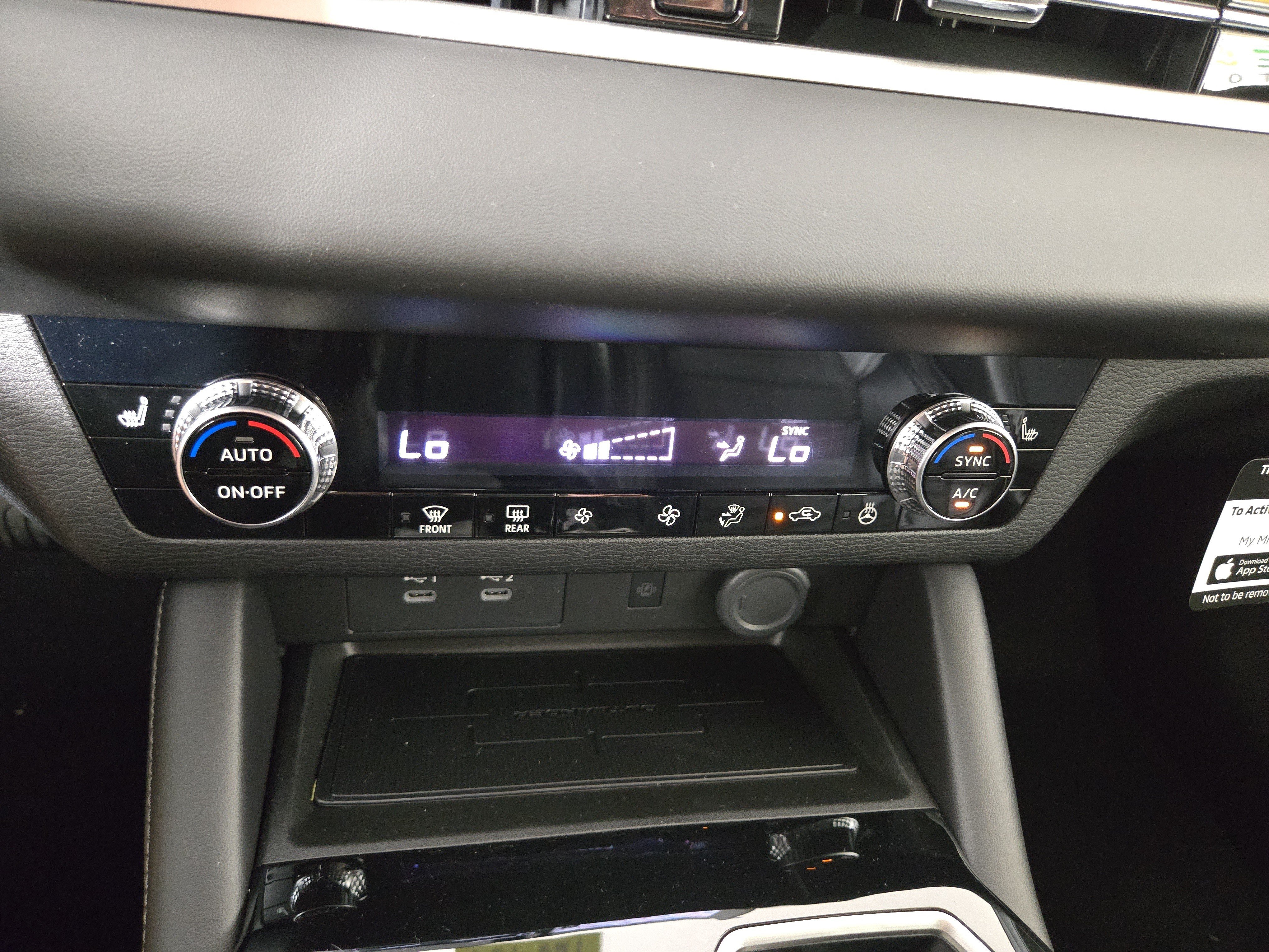 New 2026 Mitsubishi Outlander LE FWD image 26