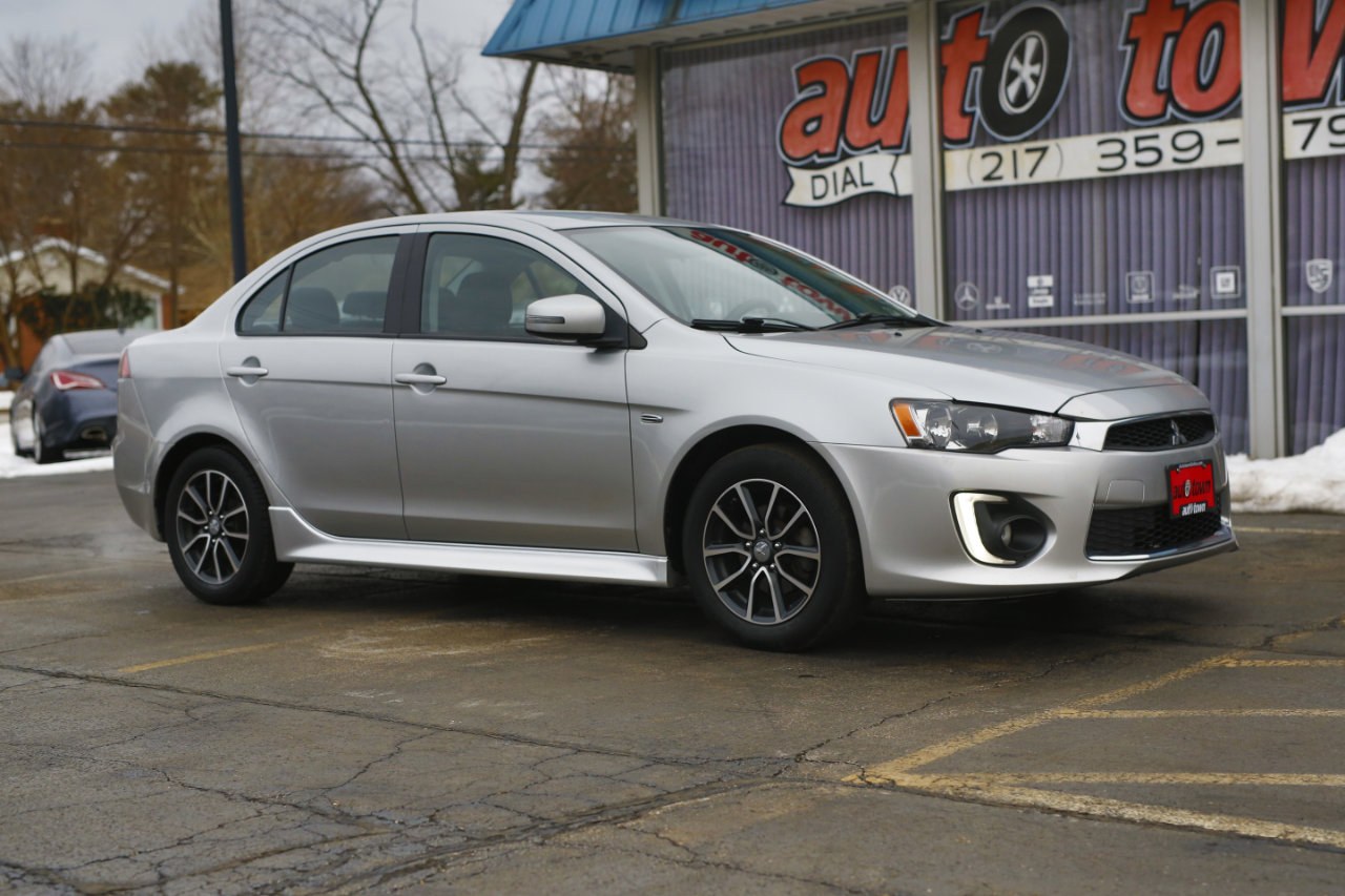 Used 2017 Mitsubishi Lancer ES image 21