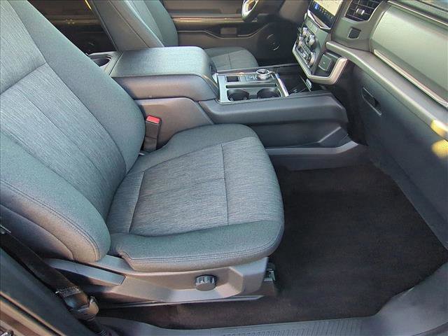 Used 2022 Ford Expedition XLT image 20