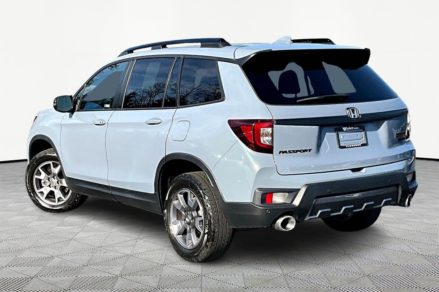 Certified 2023 Honda Passport TrailSport image 4