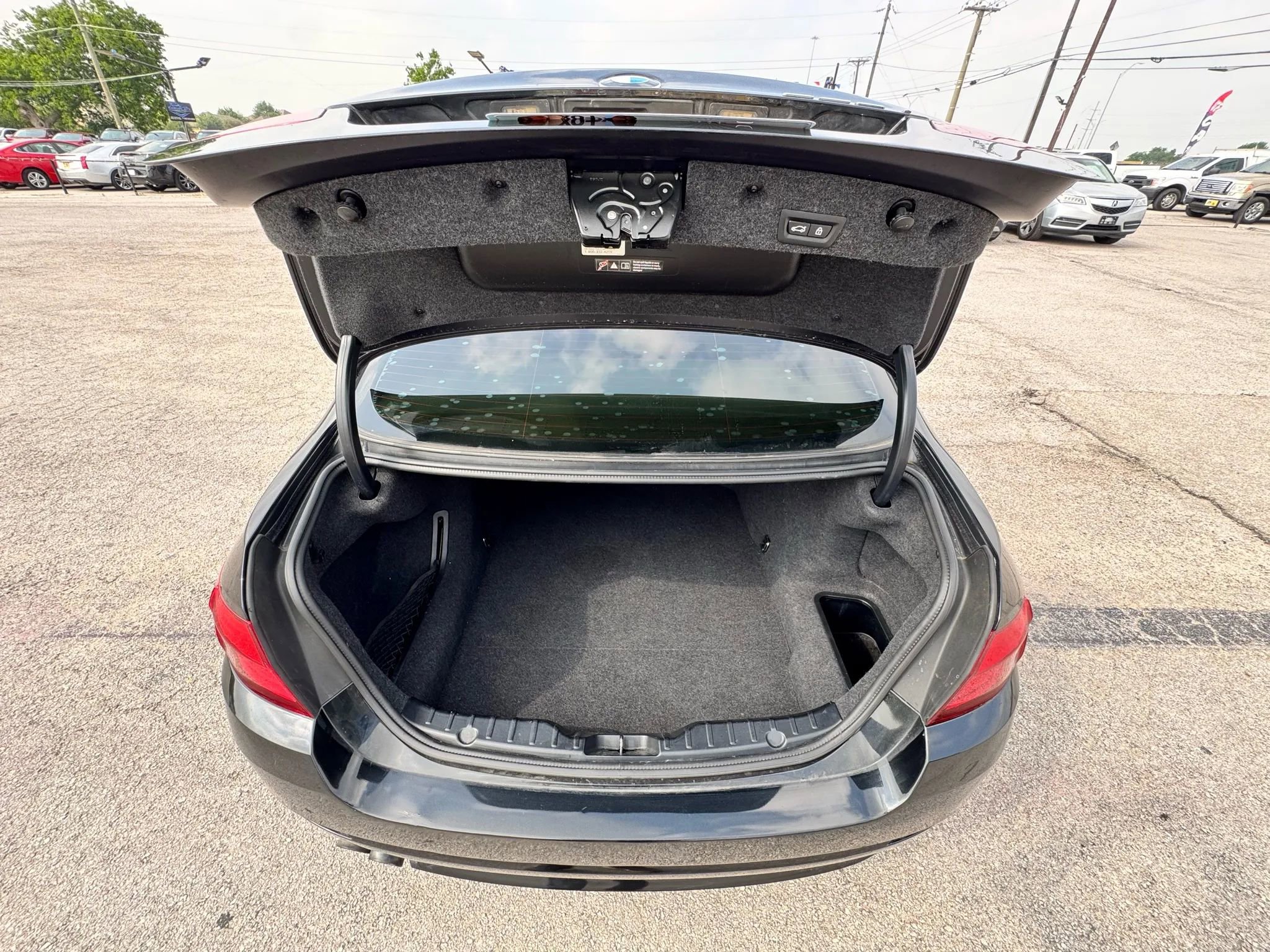 Used 2013 BMW 528i Sedan RWD image 29