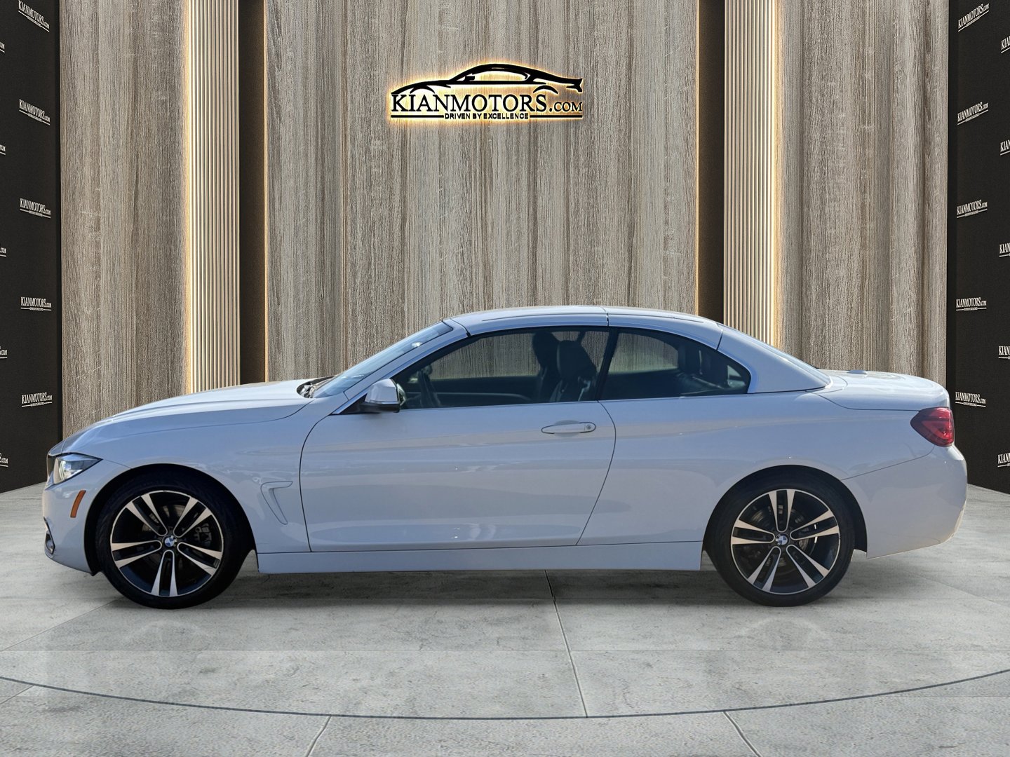 Used 2020 BMW 430i Convertible w/ Convenience Package image 4