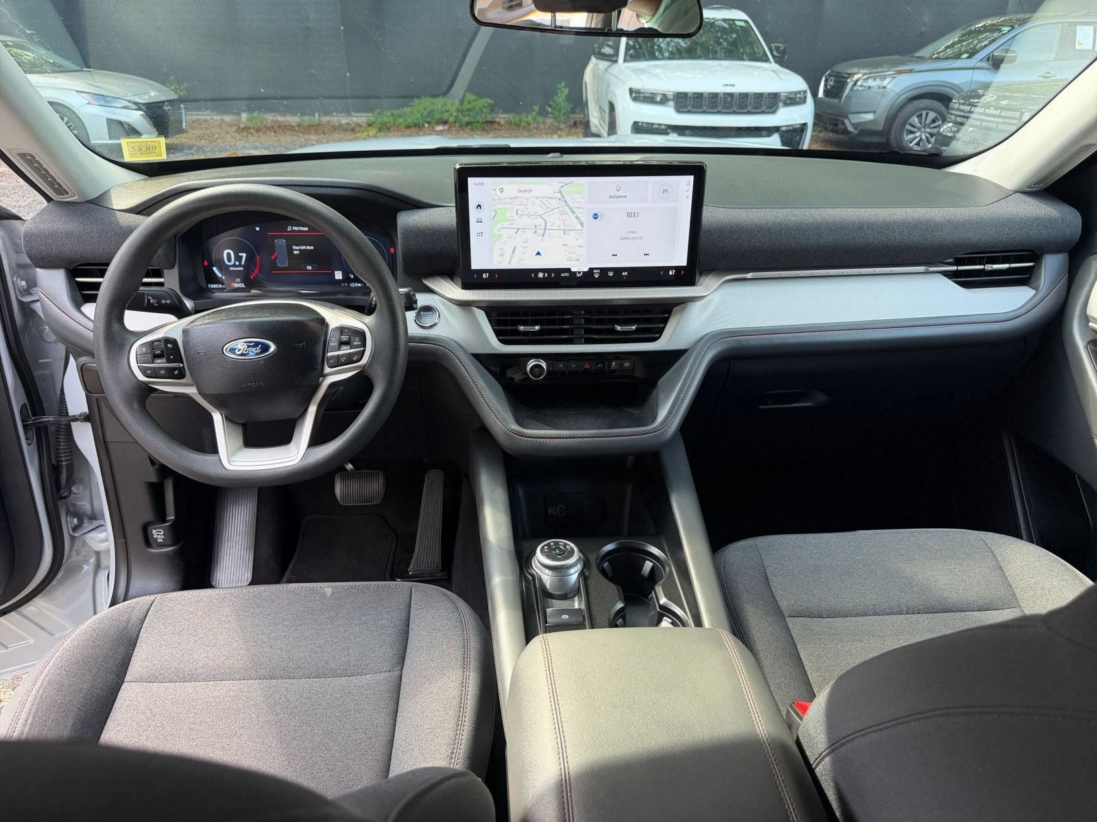 Used 2026 Ford Explorer Active AWD/4WD image 33